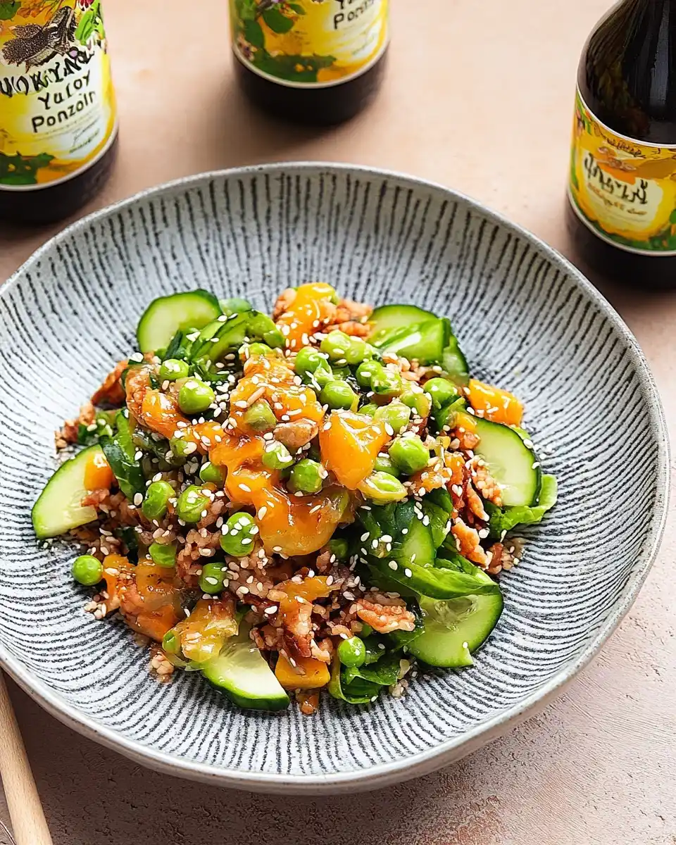 Knuspriger Reissalat mit Yuzu-Ponzu-Dressing: Entdecke das Rezept!