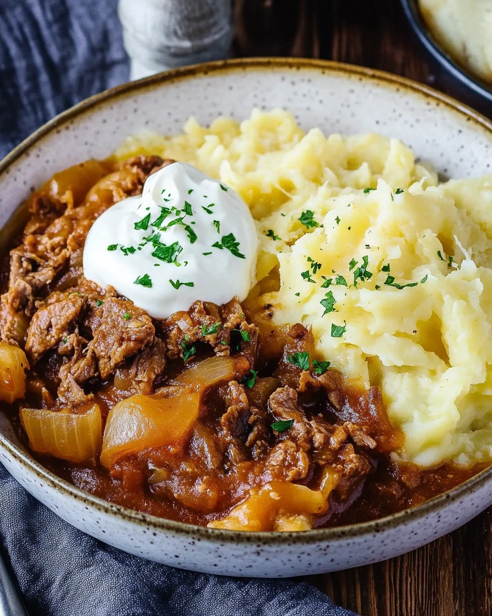 Schmorkohl mit Hackfleisch: Ein köstliches Rezept entdecken!