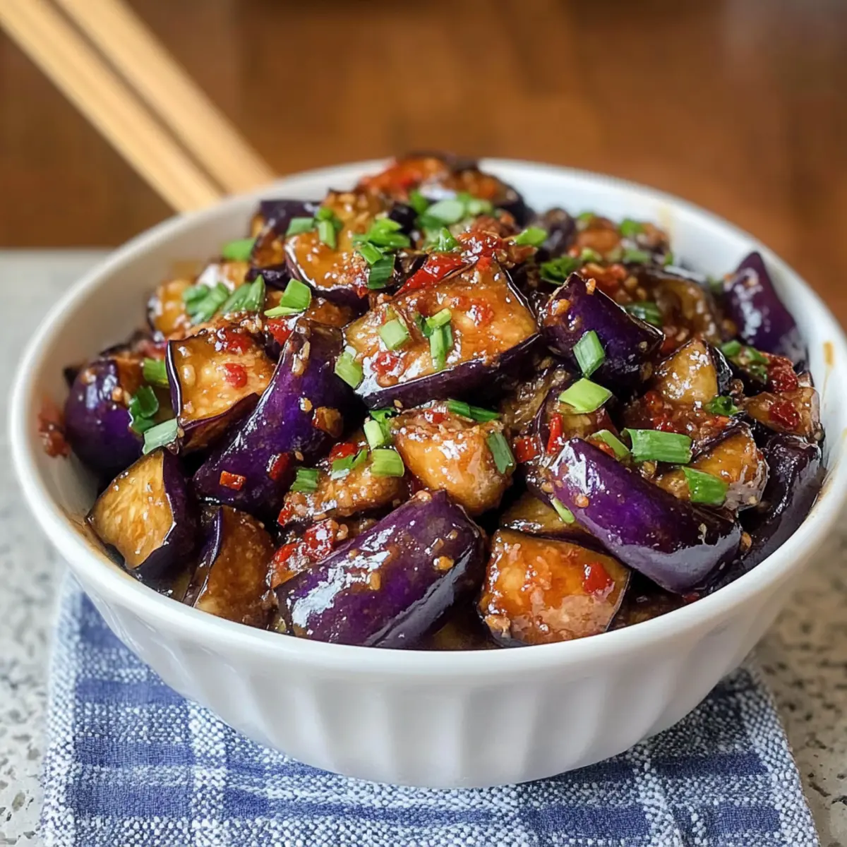 Sichuan-Aubergine schnell und einfach genießen